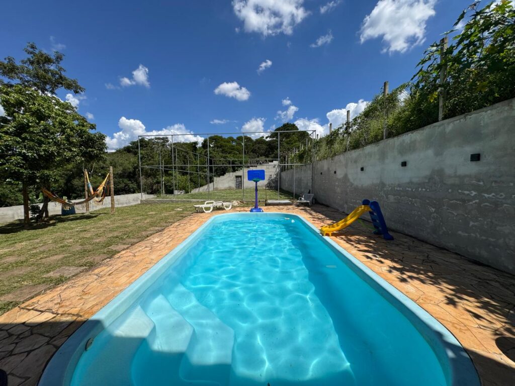 Ibiuna chacara dos seus sonhos e piscina oportunidade!!!